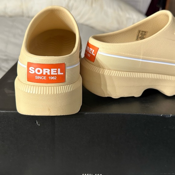 Sorel Caribou Clog (women’s) - Picture 9 of 9